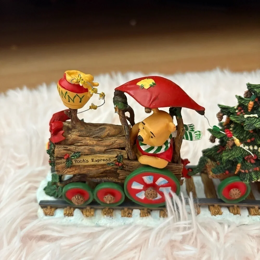 Disney Winnie The Pooh & Friends Christmas Holiday Train Set Danbury Rabbit Roo